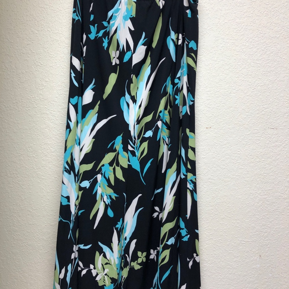 Notations Black High-Low Skirt with Blue, Green & White Leaf Print